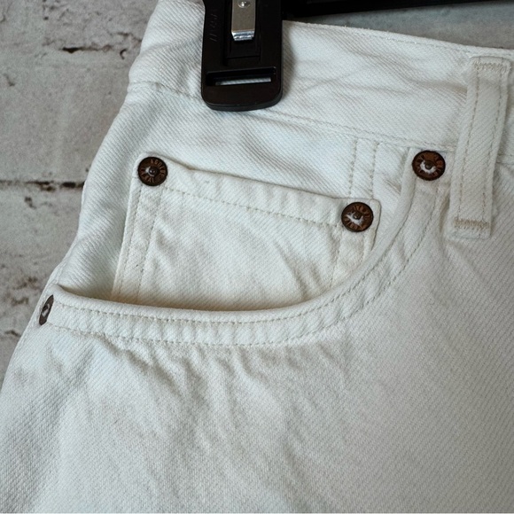 AGOLDE Size 25 Reese Cut Off Denim Jean Shorts Tissue Button Fly A9002-1183 - Picture 6 of 12